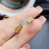Anillo Popular de Ópalo Blanco Natural al por Mayor de Fábrica Plata S925 Incrustado Piedra Principal 5*7 Joyería de Lujo Venta Directa de Fábrica