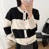 Chaqueta suéter a rayas de bloques de color estilo coreano, nuevo diseño casual vintage de otoño e invierno, cárdigan de punto versátil
