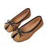 Nuevos zapatos casuales de importación con lazo y estampado de leopardo, sin cordones, punta redonda poco profunda, punta dividida plana, para mujer, otoño 2026