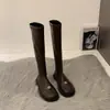 Botas 2026 nuevas populares para otoño e invierno, botas altas con forro de polar, botas delgadas estilo Chanel, botas de moda de gamuza