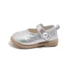 Sapatos Infantis de Couro Meninas Sapatos de Princesa 2026 Primavera Novo Estilo Meninas Superfície de Couro Sapatos Individuais da Moda Sapatos Individuais de Performance para Crianças Pequenas