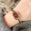 Reloj Vintage Dorado Ovalado para Mujer, Venta al por Mayor desde Fabricante, Exportación Tk Sudeste Asiático Pulsera de Bañera Reloj Más Vendido