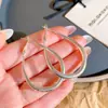 Pendientes de Metal Esmerilado de Forma de Gota de Gama Alta Estilo Coreano Estilo Ins Europeo y Americano Versátiles para Ropa de Trabajo Pendientes Elegantes Pendientes de Moda