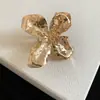 Pulseras y Anillos Europeos y Americanos de Flor de Metal Exagerada 2026 Nuevo Estilo Joyería de Lujo Ligero de Alta Gama Accesorios Elegantes de Moda para Mujer