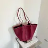 Moda coreana y japonesa simple y elegante 2026 nuevo bolso de hombro para mujer de otoño, bolso de mano de gran capacidad para el trabajo, conjunto de bolsos tote