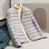 Moda Nova Outono e Inverno 2025 Transfronteiriça, Jaqueta Leve de Penas para Mulheres, Estilo Curto com Forro de Penas de Pato Branco, Casaco Casual sem Gola
