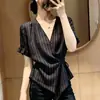Camisa a rayas de manga corta con cuello en V, elegante y a la moda, nuevo estilo de verano, chic, rejuvenecedora, adelgazante, versátil, top que ciñe la cintura