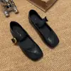 Sapatos Mary Jane retrô de bico quadrado para mulheres, nova coleção outono 2026, casuais e versáteis, efeito emagrecedor, sola plana, estilo delicado