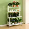 Suporte de flores de chão, móvel, com vários níveis para uso interno, adequado para varandas, salas de estar e pátios externos.; vem com rodas