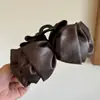 Pinza de Nube de Satén de Alta Gama Coreana Pinza Grande para la Parte Trasera de la Cabeza de Mujer Pinza de Tiburón Mostrando Volumen del Cabello Tocado Multipinza