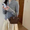 Bolso Cubo de Moda Simple Nuevo Otoño 2026 Bolso Cruzado Casual para el Trabajo Bolso de Hombro Único Elegante para Mujer