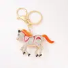 Tira de Rhinestone Rayada de Caballo Goteando Aceite Llavero Metálico Colgante para Llaves de Coche Mochila Aleación Animal del Zodiaco Caballo Venta al por Mayor