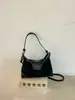 Bolsa tote de couro fosco com blocos de cor, estilo retrô, de alta qualidade, para usar sob o braço, para mulheres, nova coleção outono/inverno 2026, bolsa de ombro/transversal fashion