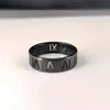 Anillo de Acero de Titanio con Diseño Hueco de Números Romanos de Moda para Mujer, Anillos y Joyería Populares Transfronterizos Europeos y Americanos para Parejas