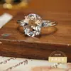 Anillo de Plata de Ley S925 con Incrustaciones de Cristal Blanco Natural Moda Simple Anillo de Piedra Preciosa de Color Joyería de Lujo Ligero Venta al por Mayor