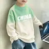 Moletom fino de primavera e outono para meninos com fleece, novas roupas infantis de tamanho médio e grande, camiseta básica de gola redonda, blusa quente infantil para outono e inverno