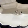 Pendientes versátiles de diseño exclusivo, estilo hada, coloridos y con diamantes, ideales para el día a día.