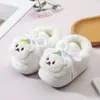 Producción de fábrica bebé 0 a 12 meses zapatos de algodón estilo invierno para niños y niñas zapatos de bebé calcetines de felpa zapatos para caminar suela suave