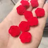 Dia das Mães Dia dos Namorados 520 Explosões Flores Rebanho buquê Pétalas de quatro páginas diy rosas de rebanho acessórios de resina