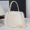 Nuevo Bolso Peludo, Moderno Bolso Cuadrado Pequeño con Cadena de Perlas, Piel Sintética de Zorro, Bolso Cruzado para Mujer de Otoño e Invierno