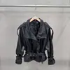 Chaqueta de Cuero PU de Manga Larga Transfronteriza Otoño/Invierno 2026 con Solapa, Diseño de Múltiples Botones, Cinturón, Estilo Motociclista, Corte Ajustado, Tendencia Minimalista Urbana