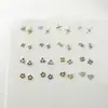 Acessórios para Unhas Mini Starburst de Liga, Flor Oca Simples e Versátil, Coração Dourado, Decorações de Unha Usáveis