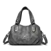 Bolsa Transversal Nova Modelo Quente Vendida no Exterior Bolsa de Ombro Transversal Feminina Bolsa de Mão Versátil na Moda para Mães de Meia-Idade e Idosas