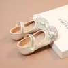 Zapatos de Princesa con Pedrería de Moda para Niñas 2026 Verano Nuevos Zapatos de Boca Baja para Niños Medianos y Grandes Zapatos de Cristal con Lazo Zapatos de Cuero