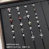 Nuevos Pendientes de Tachuela de Cruz Completos de Pedrería Tendencia Coreana para Mujer Pendientes de Titanio Acero para Hélice de Oreja Nicho Pendientes para Cartílago de Oreja Sensación de Gama Alta Celebridad de Internet