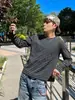 Camiseta de Manga Larga con Estampado de Raya Cuadros Retro Americano para Hombre Primavera Otoño Estilo Callejero Fresca Hombro Normal Manga Larga para Pareja Venta al por Mayor Directa de Fábrica