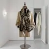 Estilo Europeu e Americano Outono e Inverno Novo Xale Estampado de Leopardo Lenço Elegante de Imitação de Caxemira Cachecol Externo Quente Feminino com Estampa Dupla Face
