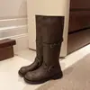 Fivela de Cinto Tendência Spicy Girl Botas Longas Femininas 2026 Outono/Inverno Novas Botas de Cano Alto com Salto Empilhado Botas de Cavaleiro Cowboy Ocidental