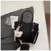 Bolso de Mano de Moda Estilo Coreano 2026, Bolso Cubo de Hombro de Cuero Suave de Gama Alta, Bolso Cruzado Versátil y Elegante para Mujer