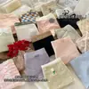 Shuya Naiel Liquidación Aleatorio Diario Simple Dulce Transpirable Ceñido al Cuerpo Bolsa de la Suerte Ligero Tienda Física Bi Selección