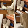 Nuevos Zapatos Birkenstock Otoño e Invierno 2026 para Mujer, Birkenstock Cerrados con Forro de Lana, Pantuflas Peludas Suaves y Versátiles, Zapatos Perezosos de Ponerse sin Atar con Suela Gruesa que Aumentan la Altura