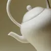 Tetera Blanca de Cerámica Dulce Blanca Porcelana Dinastías Tang y Song con Asa, Juego de Té Kung Fu para Uso en Casa, Tetera para Preparar Té con Filtro de Agujeros Redondos, Estilo Dinastías Tang y Song