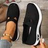Zapatos personalizados para mujer, zapatos casuales transfronterizos de talla grande, zapatos transpirables de punto volador, zapatos de malla ligeros y cómodos para mujer, zapatos de suela blanda sin cordones