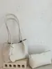 Bolsa Casual de Grande Capacidade para Mulheres 2026 Verão Nova Bolsa Tote Cor Sólida Personalizada Moda Ombro Sob o Braço