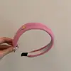 Diadema de Punto Suave y Dulce con Forma de Corazón para Mujer, Accesorio de Lujo de Alta Gama para el Cabello, Diadema Versátil para Lavarse la Cara