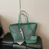 Bolsa Tote de Gran Capacidad Nueva Casual de Viaje Moda Bolso de Hombro Simple Tendencia Retro Europea y Americana Bolsa Versátil para Mujer