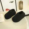 Botas de nieve de suela gruesa de 5 cm para otoño e invierno, con forro de felpa, estilo slip-on, nuevos zapatos peludos, zapatos casuales de algodón que aumentan la altura