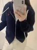 Cárdigan con capucha de cordón, manga larga, cremallera original YKK, bordado de poni, 100% lana, nuevo top de punto para mujer Otoño 2026