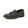 Zapatos Casuales de Cuero Gamuzado para Hombre de Primavera y Otoño, Zapatos de Moda Slip-On Estilo Británico, Versión Coreana para Jóvenes Estilistas