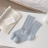 Calcetines Personalizados 25 para Mujer, Primavera y Verano, Calcetines Slouch Ligeros Transpirables, Nuevos Calcetines a Media Pantorrilla, Malla de Raya Vertical de Color Sólido, Estilo Ins de Moda