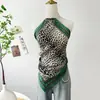 Nuevo comercio exterior transfronterizo verano moda europea y americana sexy cuello halter camisola top playero malasio con pañuelo de seda