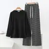 Nova blusa de moda feminina Outono/Inverno 2026, camisa básica listrada de manga longa, conjunto casual versátil que afina
