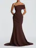 Elegante vestido de fiesta bodycon asimétrico de estilo europeo y americano con hombros descubiertos y bajo en forma de trompeta de flor de la mañana, entallado a la cintura, vestido largo estilo ins