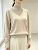Suéter Andy de veludo de duas peças com gola alta parcial para mulheres, camisa base engrossada para outono e inverno com botões estilosos nos punhos