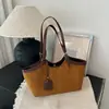 Nuevo bolso de mano retro de moda transfronterizo para mujer, bolso versátil de alta calidad para hombro y axila, bolso de mano de gran capacidad