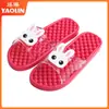 Chinelos de Banheiro Antiderrapantes Verão Casa Animação Criativa Massagem Cor Candy Desenho Animado Estilo Coreano Feminino Fofo